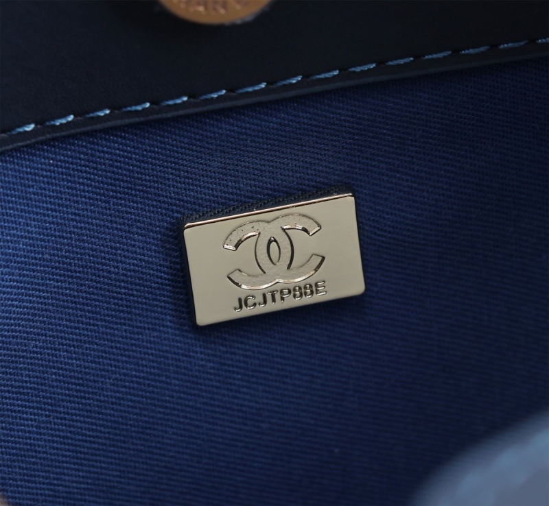 Ch**el hobo bags